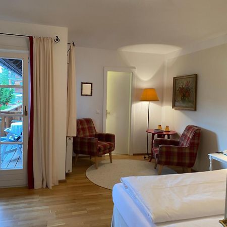 Seehotel Enzian Weissensee Extérieur photo