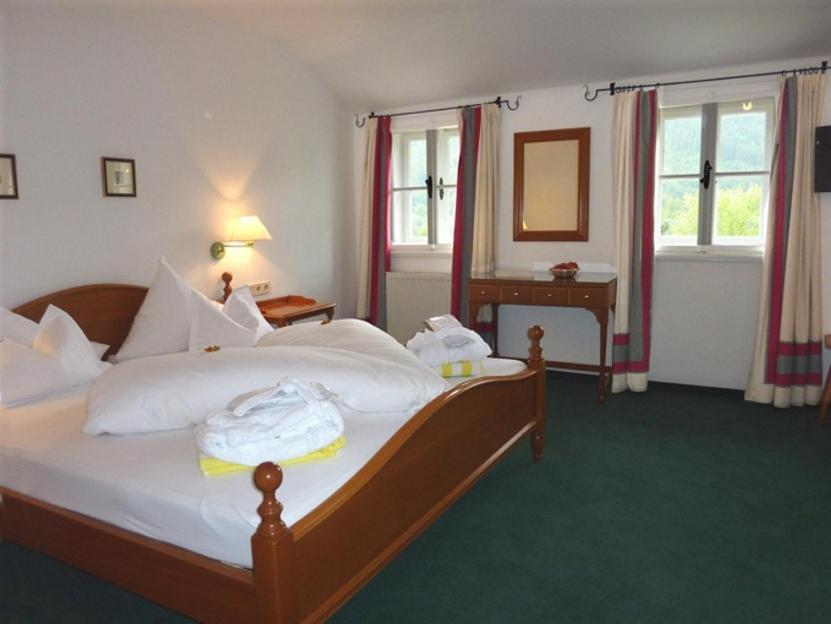 Seehotel Enzian Weissensee Chambre photo