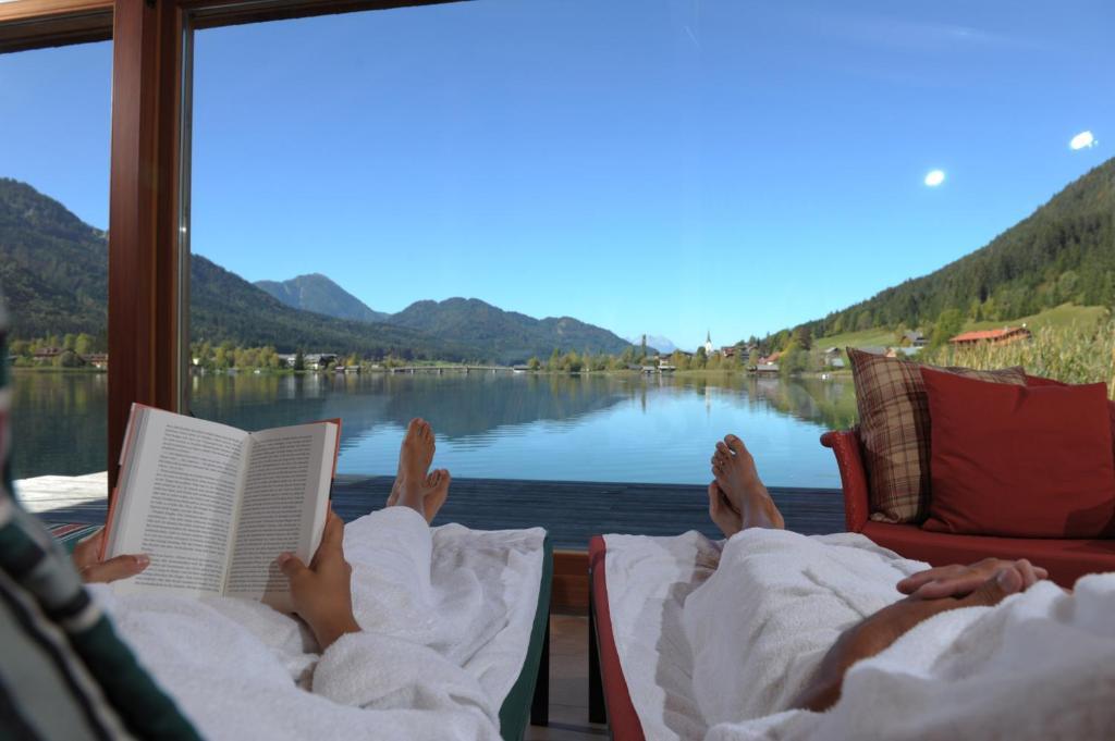 Seehotel Enzian Weissensee Extérieur photo